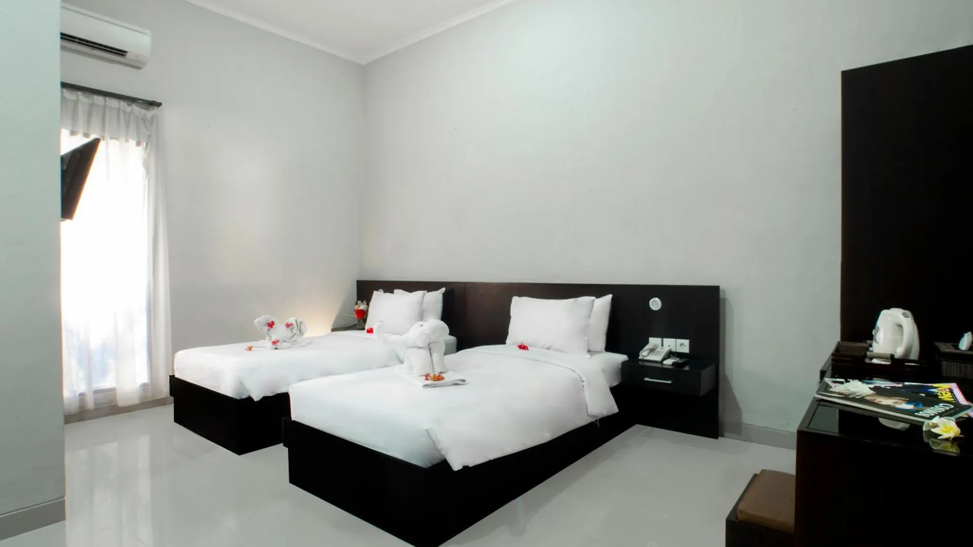 New Garden View Resort Legian  4*, Legian (Bali)