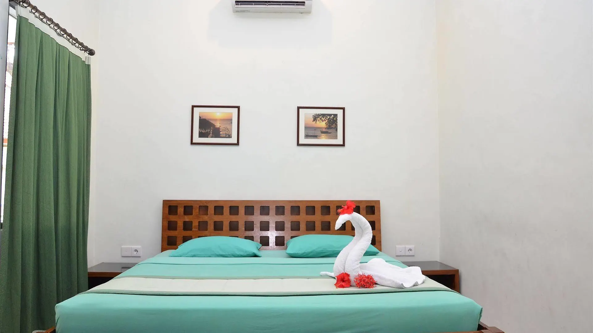 New Garden View Resort Legian  4*, Legian (Bali)