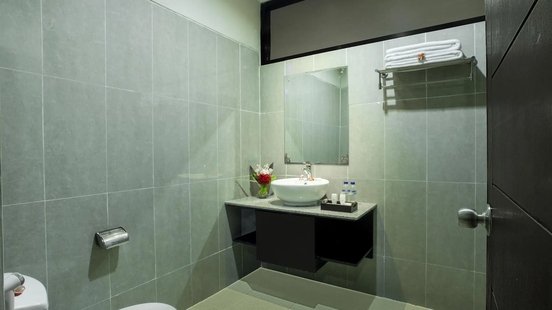 New Garden View Resort Legian Hotel