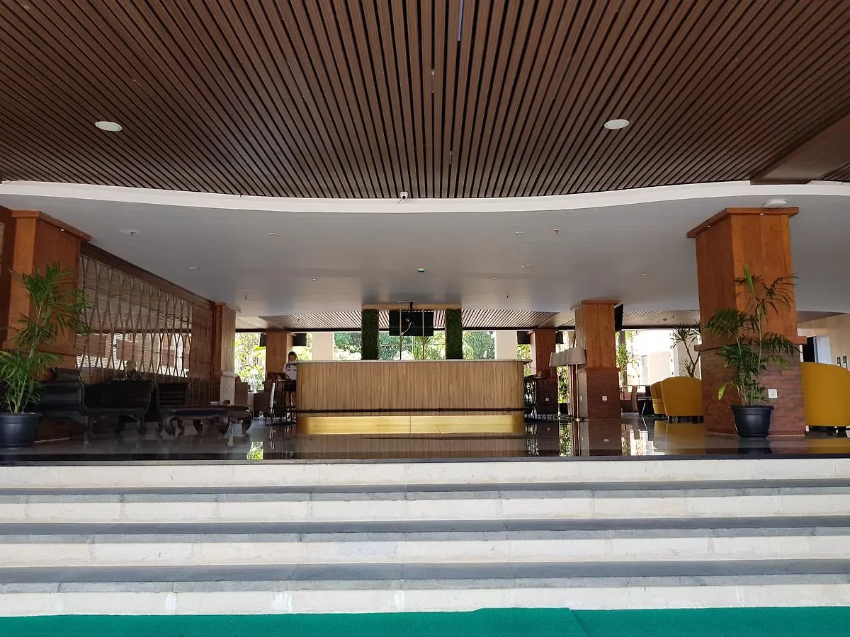 New Garden View Resort - CHSE Certified Legian 4*,