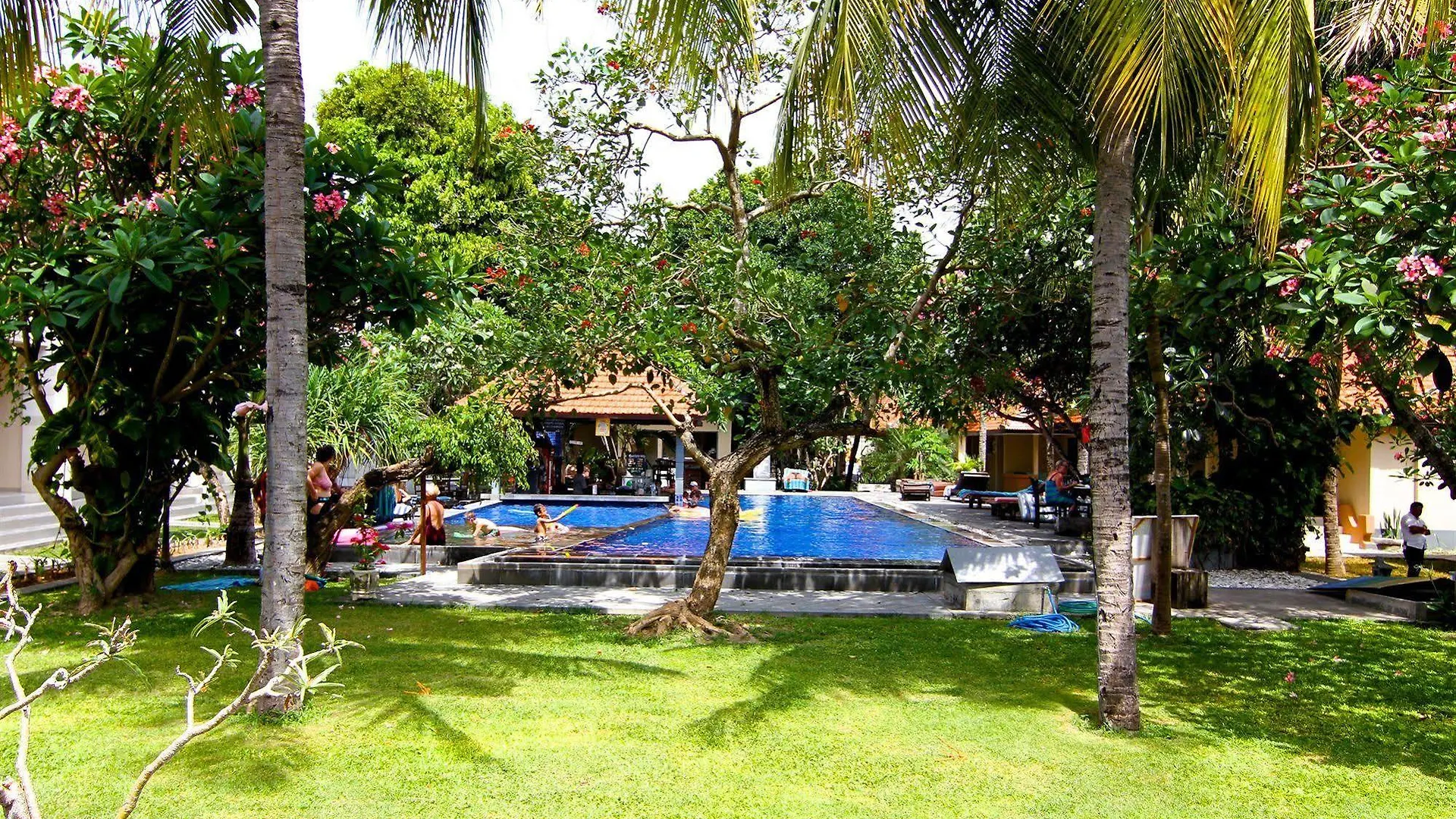 New Garden View Resort - CHSE Certified Legian Hotel