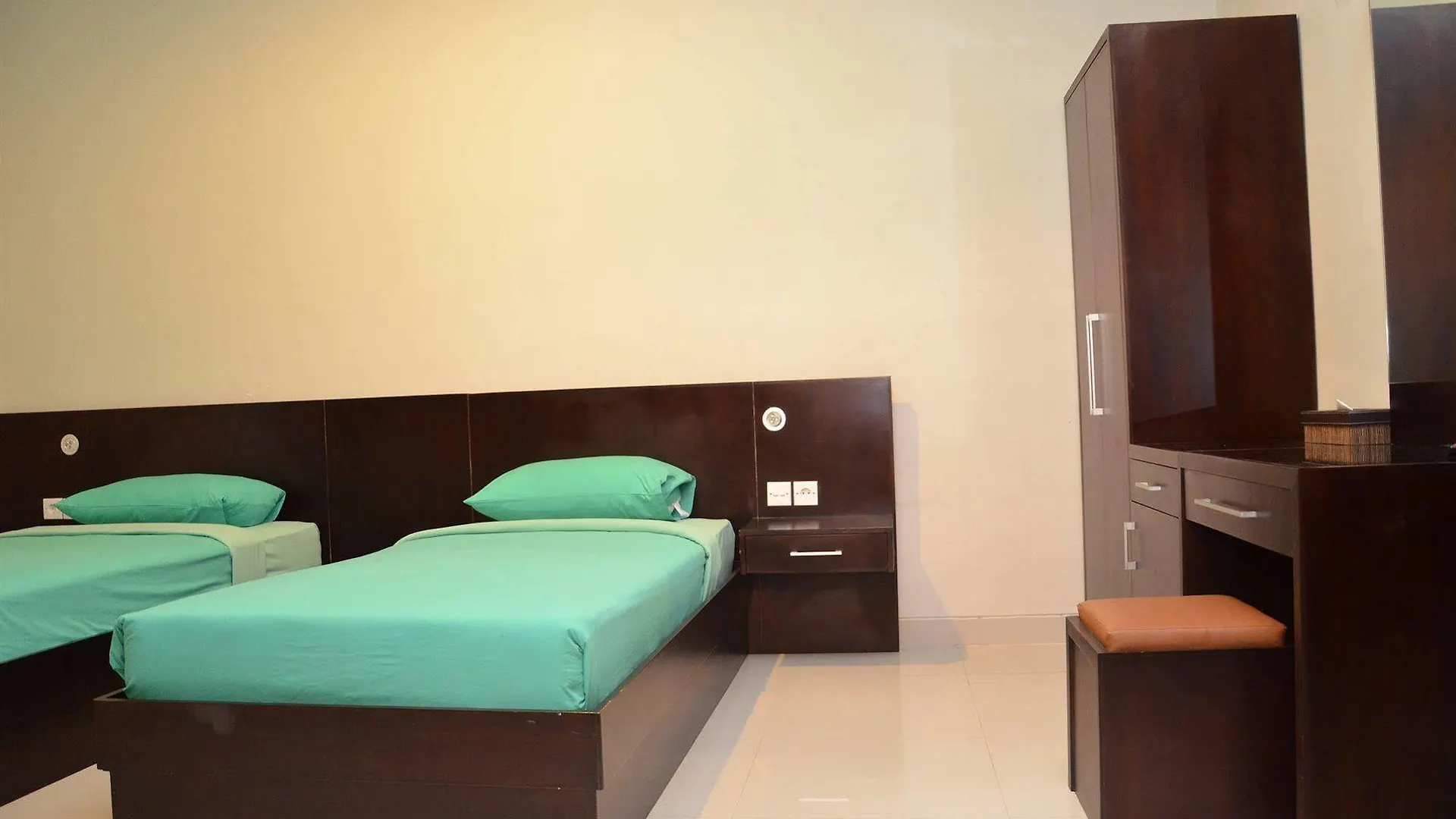 New Garden View Resort - CHSE Certified Legian